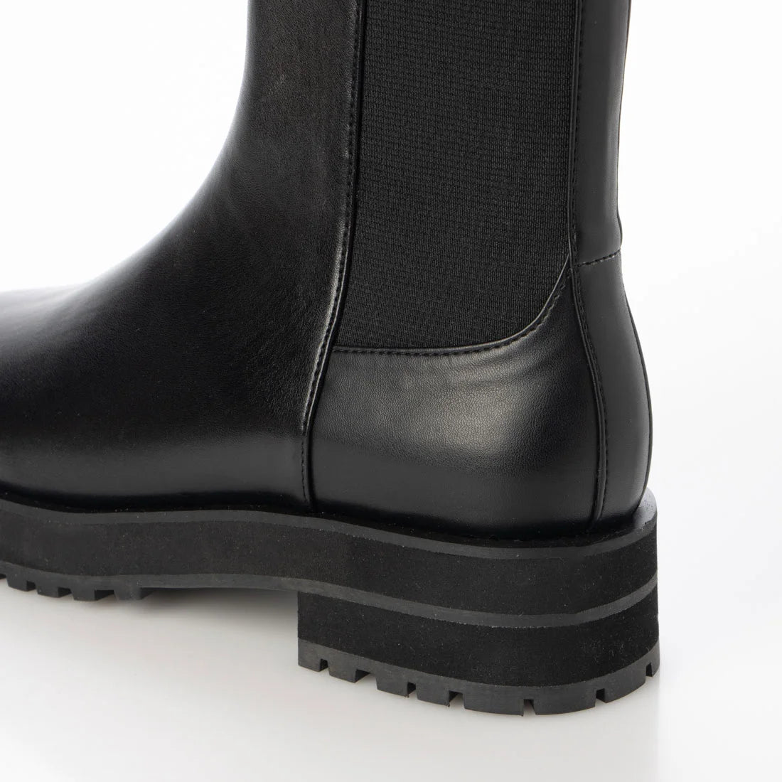 日本製 Launa Lea 側邊彈力厚底雨靴短靴 (R9018)(黑色/Black)