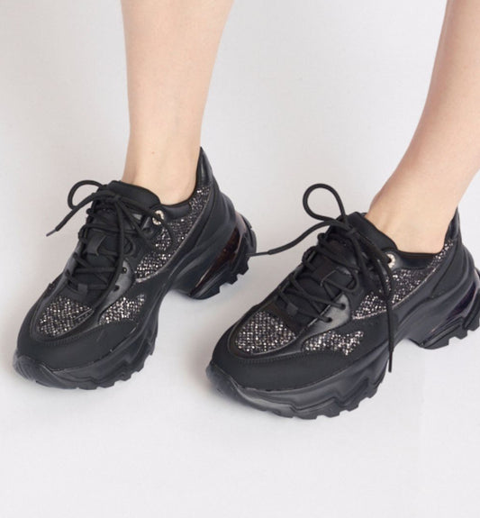 【新品預訂】日本潮牌Lucida 黑色 Merga 閃光透氣鞋底厚底運動鞋( 4438 BLK )