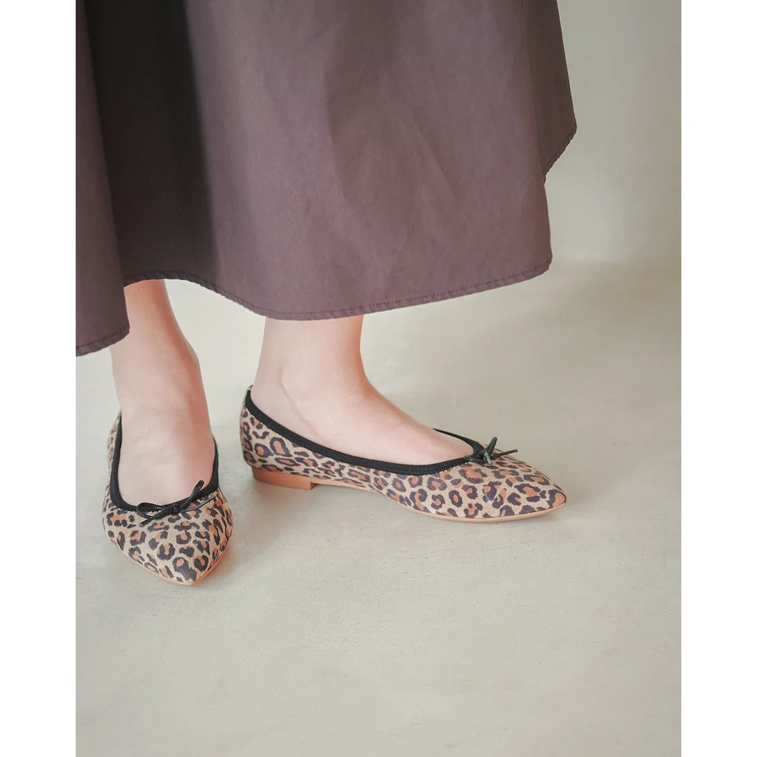 日本製【珍珠色調防水】Emma Francis真皮 尖頭平底芭蕾舞鞋(01b-L S328)(Leopard print leather suede)(レオパード柄 レザースエード)
