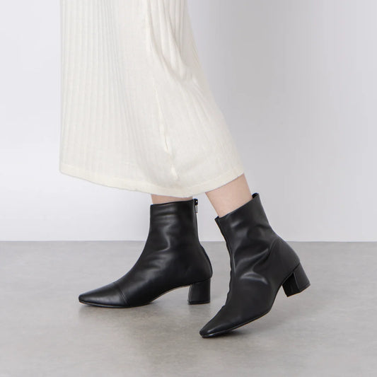 【新品預訂】日本製 Launa Lea 4cm 彈性方頭短靴 (587)(黑色/Black)