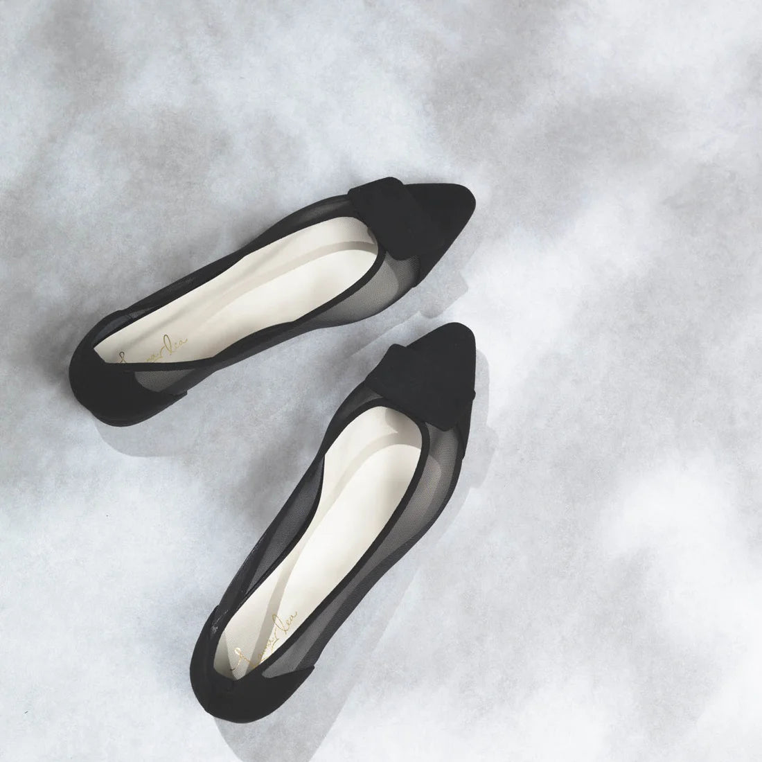 日本製 Launa Lea 輕紗立體方扣尖頭鞋 (0505) Black S