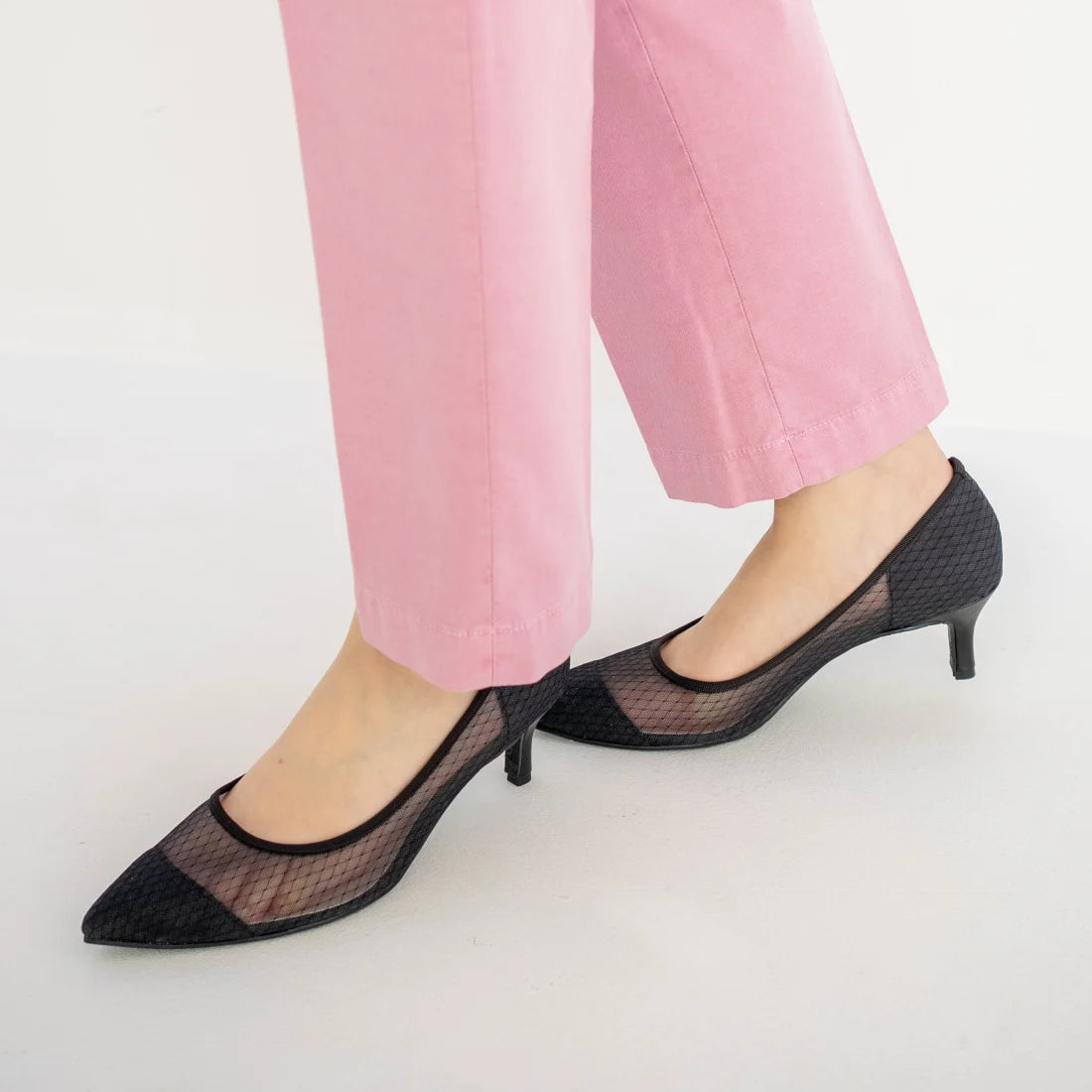 日本製 Launa Lea 輕紗尖頭高跟鞋 (0507) Black Z