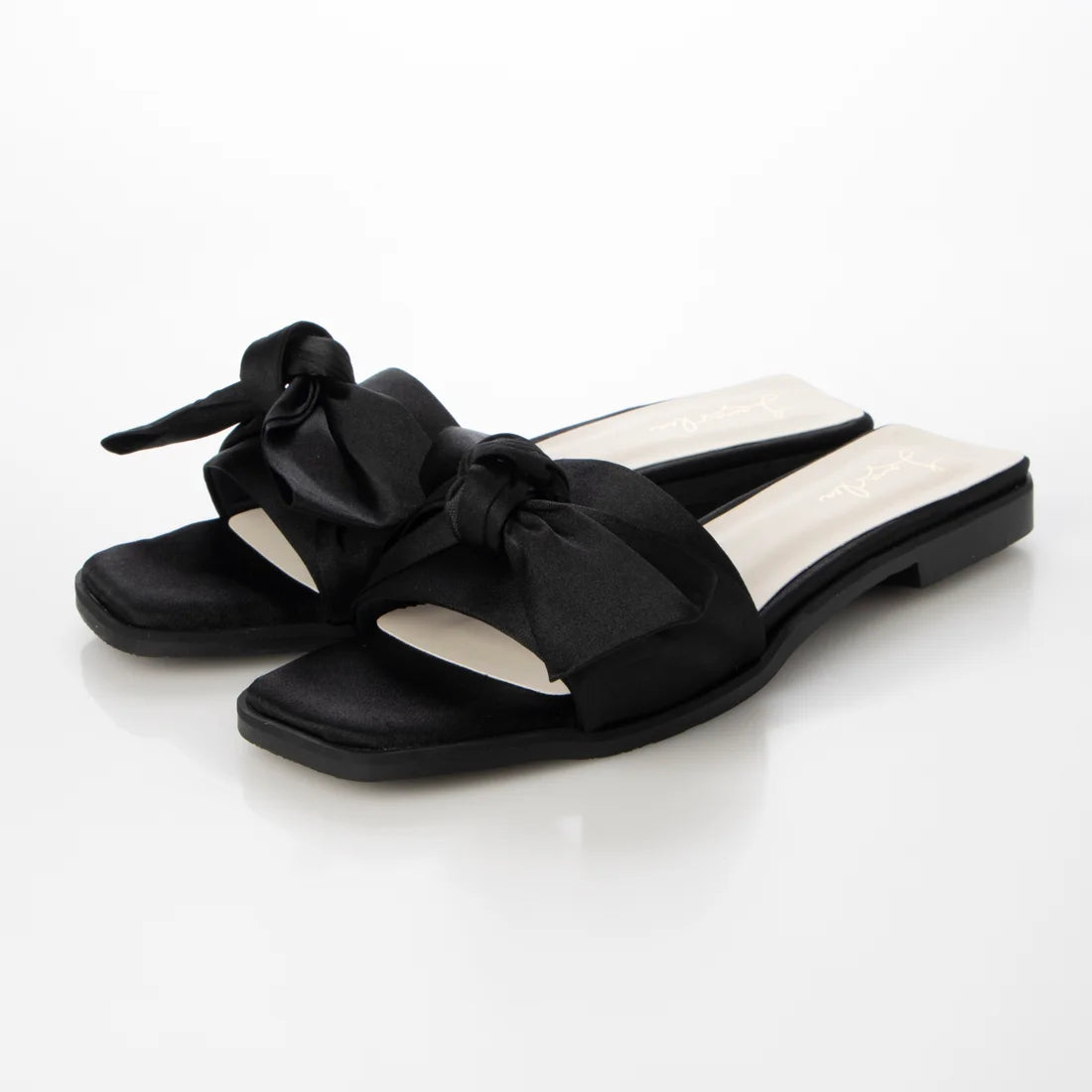 日本製 Launa Lea 絲帶方頭平底涼鞋 (524) Black