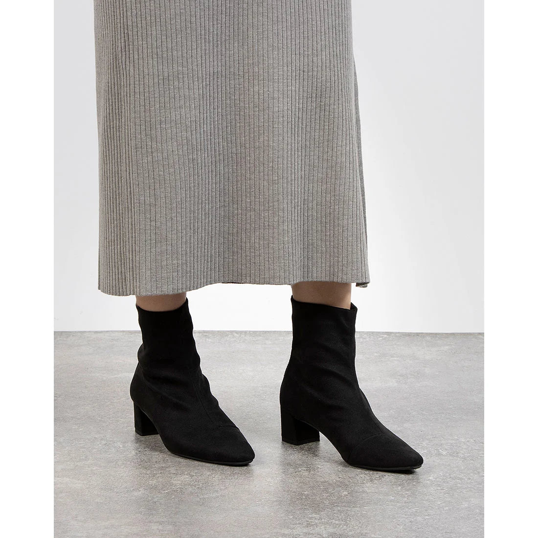 日本製 Launa Lea 4cm 彈性方頭短靴 (587)(黑色/Black S)