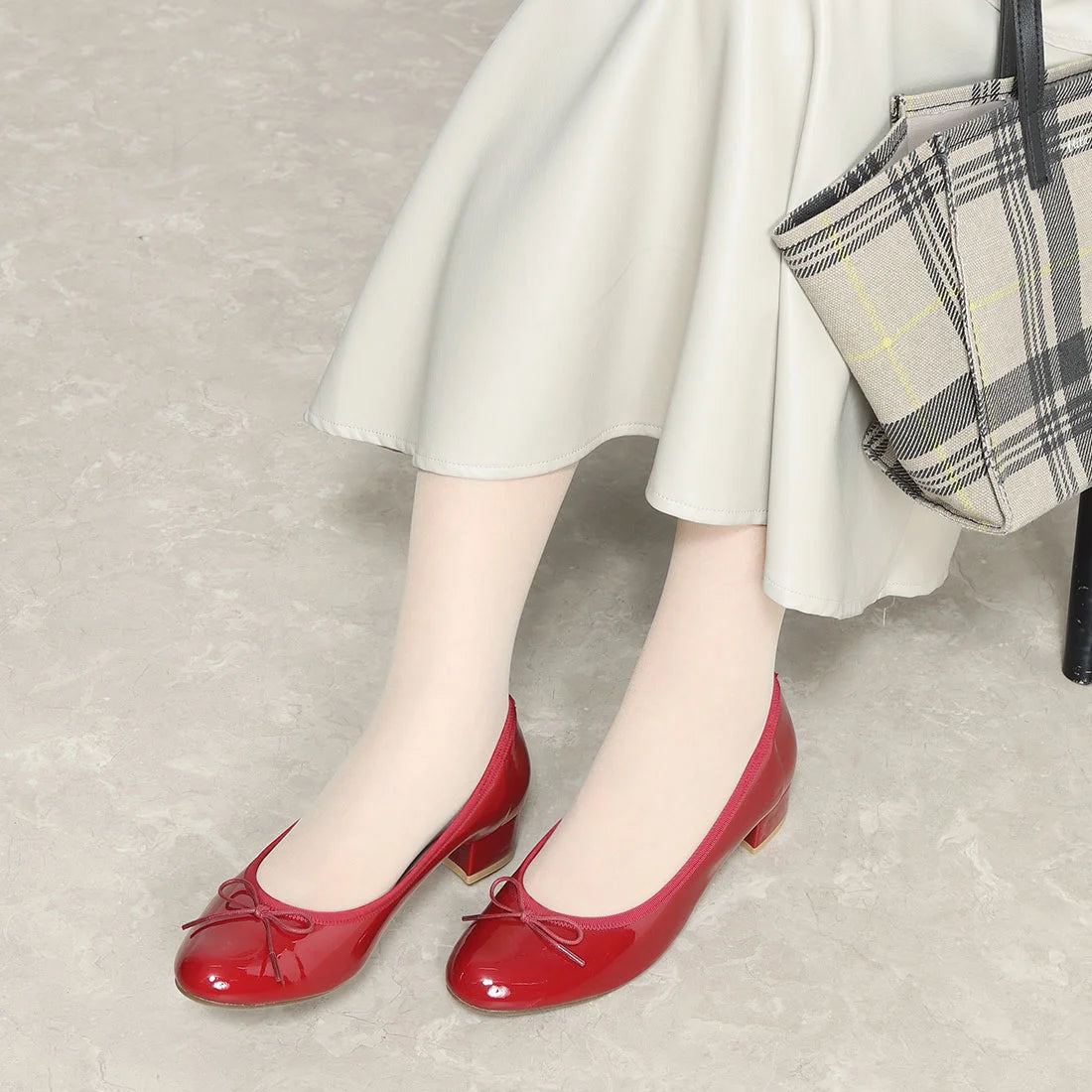 日本製 Launa lea 3cm踭蝴蝶結圓頭亮面芭蕾晴雨鞋( RB5401A ) (摩卡色/Mocha E)