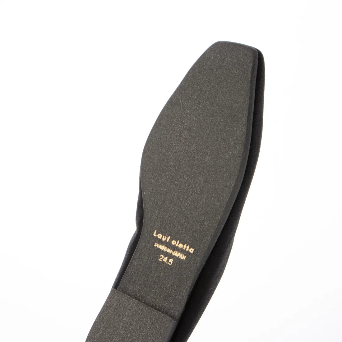 【新品預訂】日本製 Lauf Oletta 簡約金色配件踩踭平底鞋 (LH103 Black-S) (黑色)
