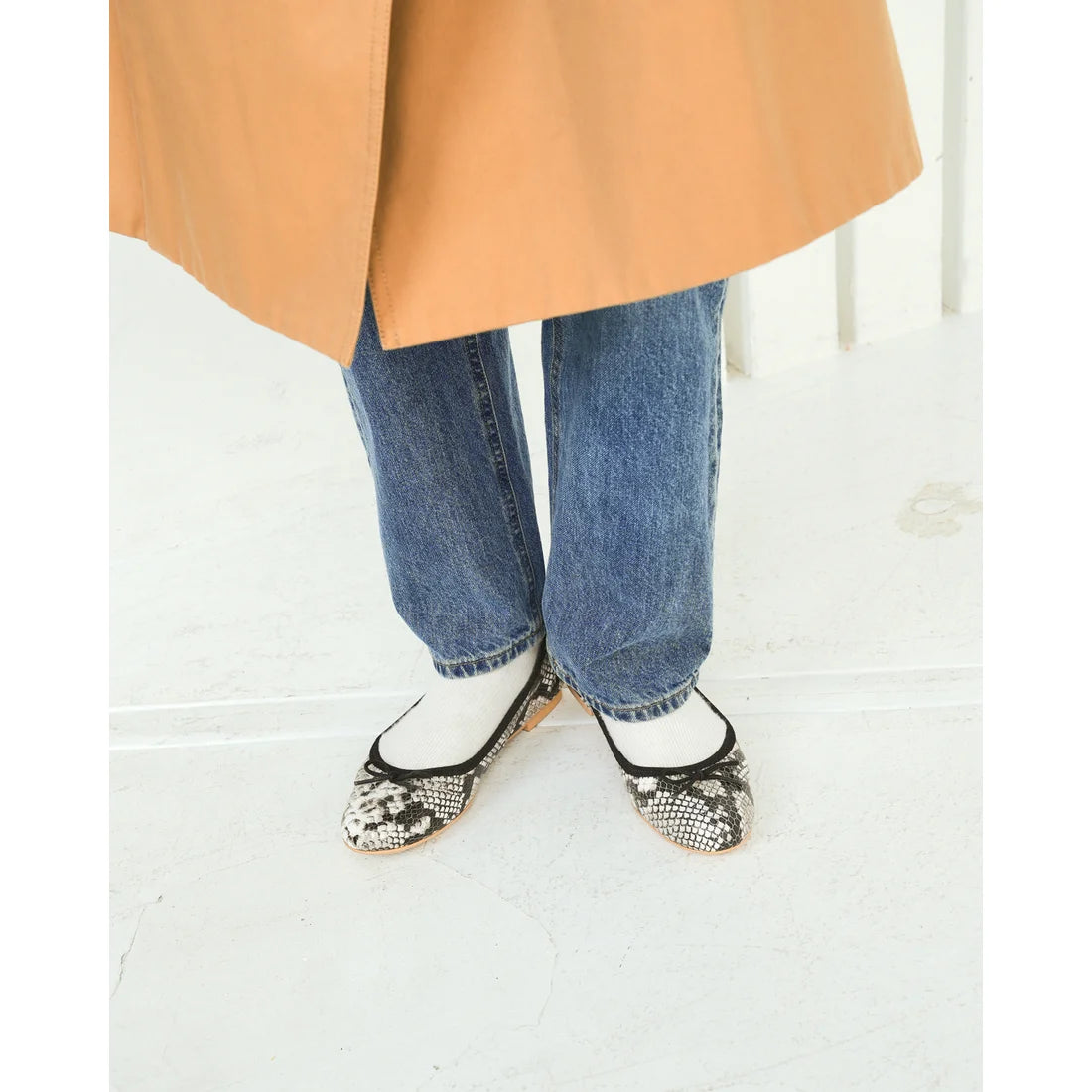 日本製【珍珠色調防水】Emma Francis 真皮 圓頭平底芭蕾舞鞋(02b-L P371)(Python pattern leather smooth)(パイソン柄 レザースムース)