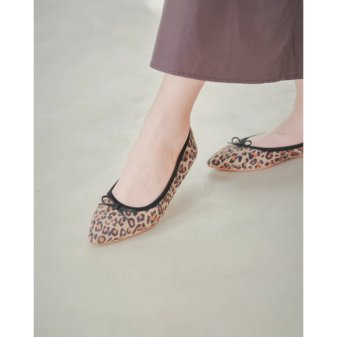 日本製【珍珠色調防水】Emma Francis真皮 尖頭平底芭蕾舞鞋(01b-L S328)(Leopard print leather suede)(レオパード柄 レザースエード)