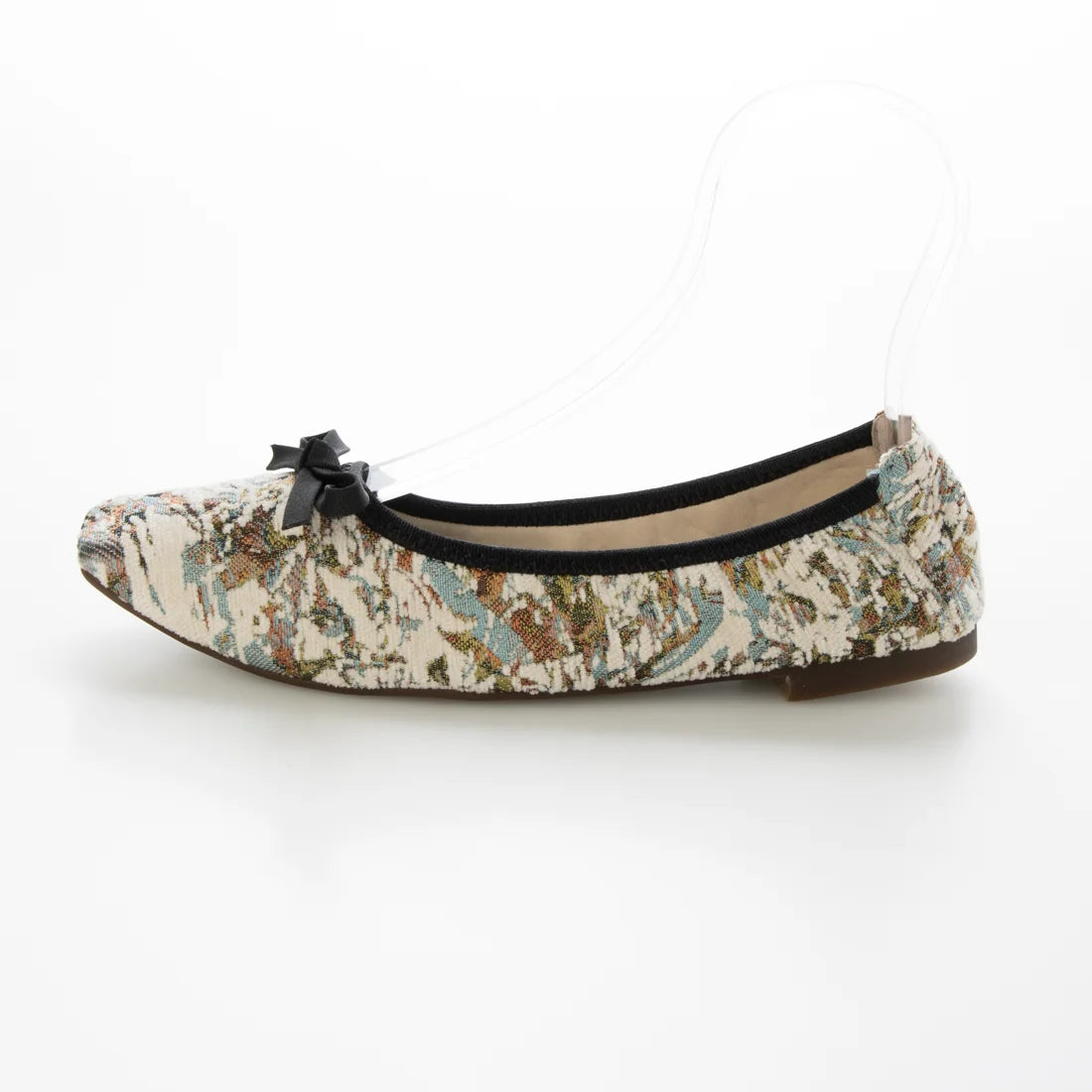 【新品預訂】日本製 Lauf Oletta柔軟褶皺無縫一體式芭蕾舞鞋 (LH109 Ivory Z/C) (象牙色)