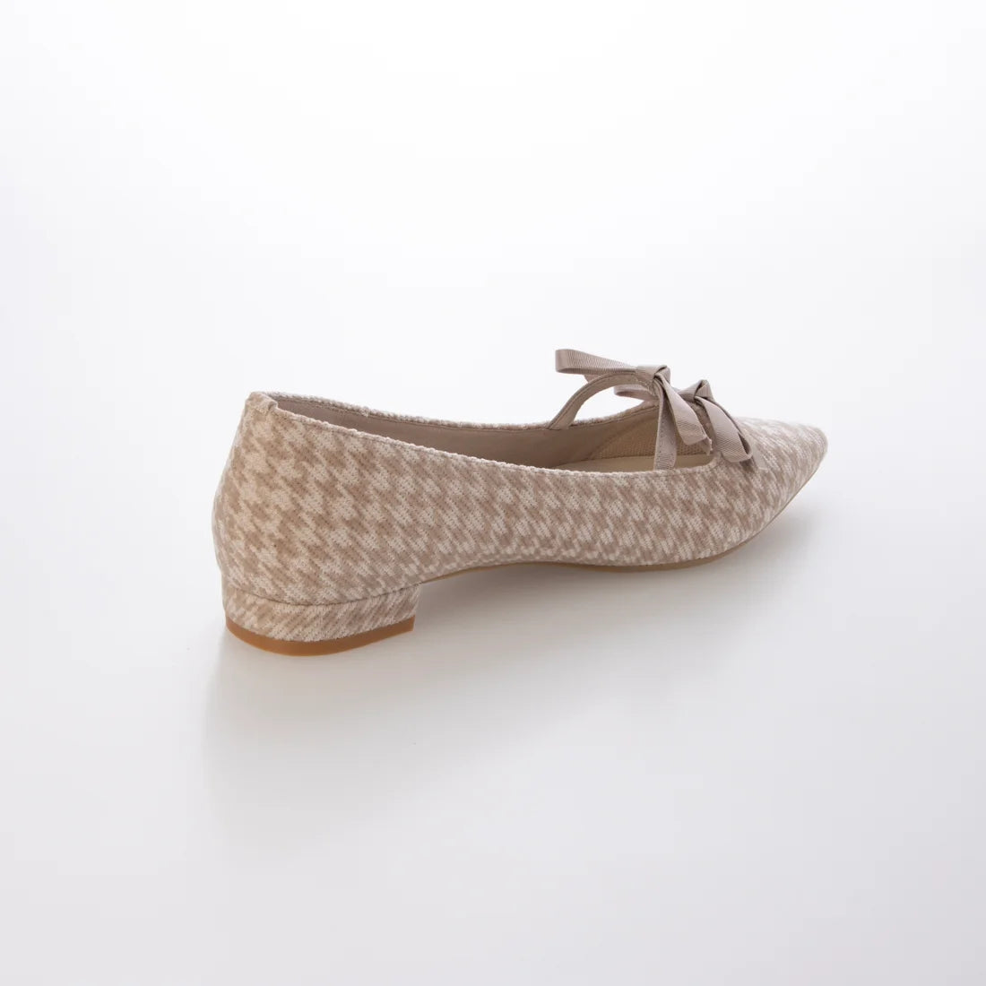 【新品預訂】日本製 Launa Lea 雙絲帶尖頭平底鞋 (572) (杏色 Z/C / Beige Z/C)