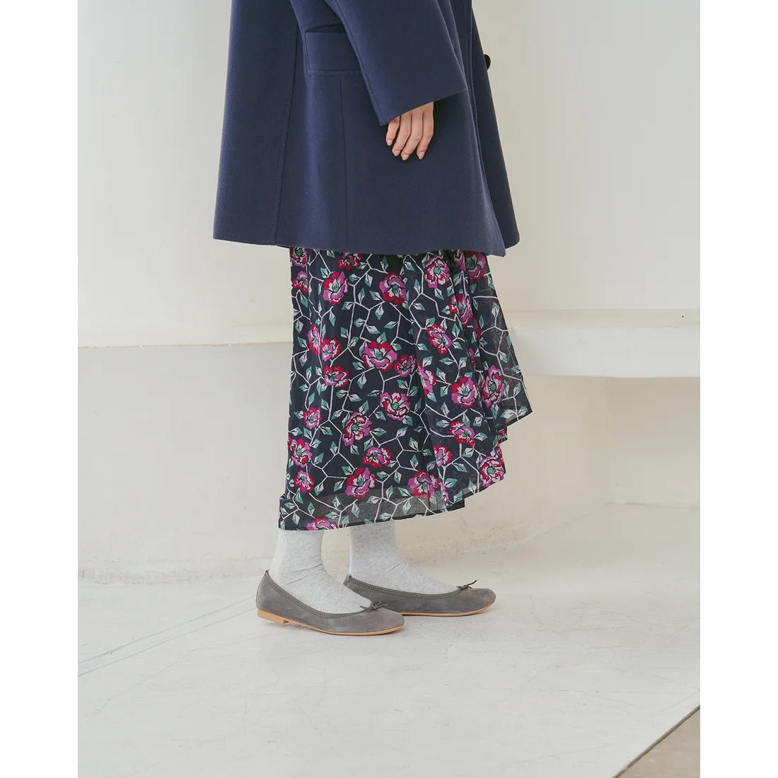 日本製【珍珠色調防水】Emma Francis 真皮 圓頭平底芭蕾舞鞋(02b-L S154)(Dark gray leather suede)(ダークグレー レザースエード)