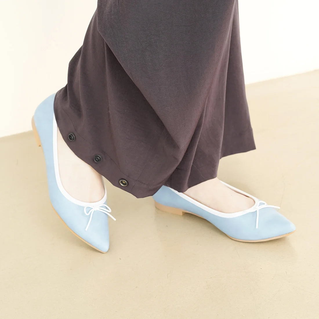 日本製 Launa lea 蝴蝶結尖頭啞面芭蕾晴雨鞋( RB4001A ) (淺藍色/L Blue)