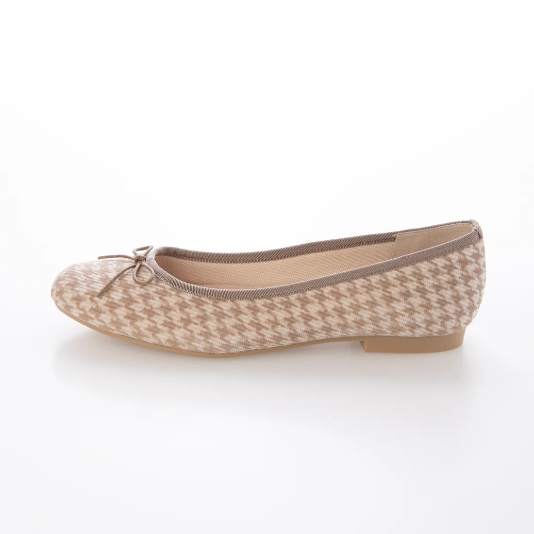 【新品預訂】日本製 Launa lea 圓頭絨毛蝴蝶結芭蕾平底鞋 (B1613A) (杏色 Z/C / Beige Z/C)