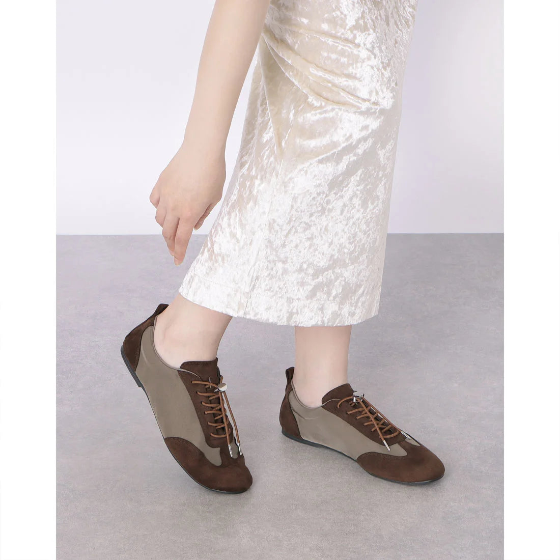 【新品預訂】日本製 Lauf Oletta 彈性鞋帶輕盈運動鞋(LH105A BROWN-S) (棕色)