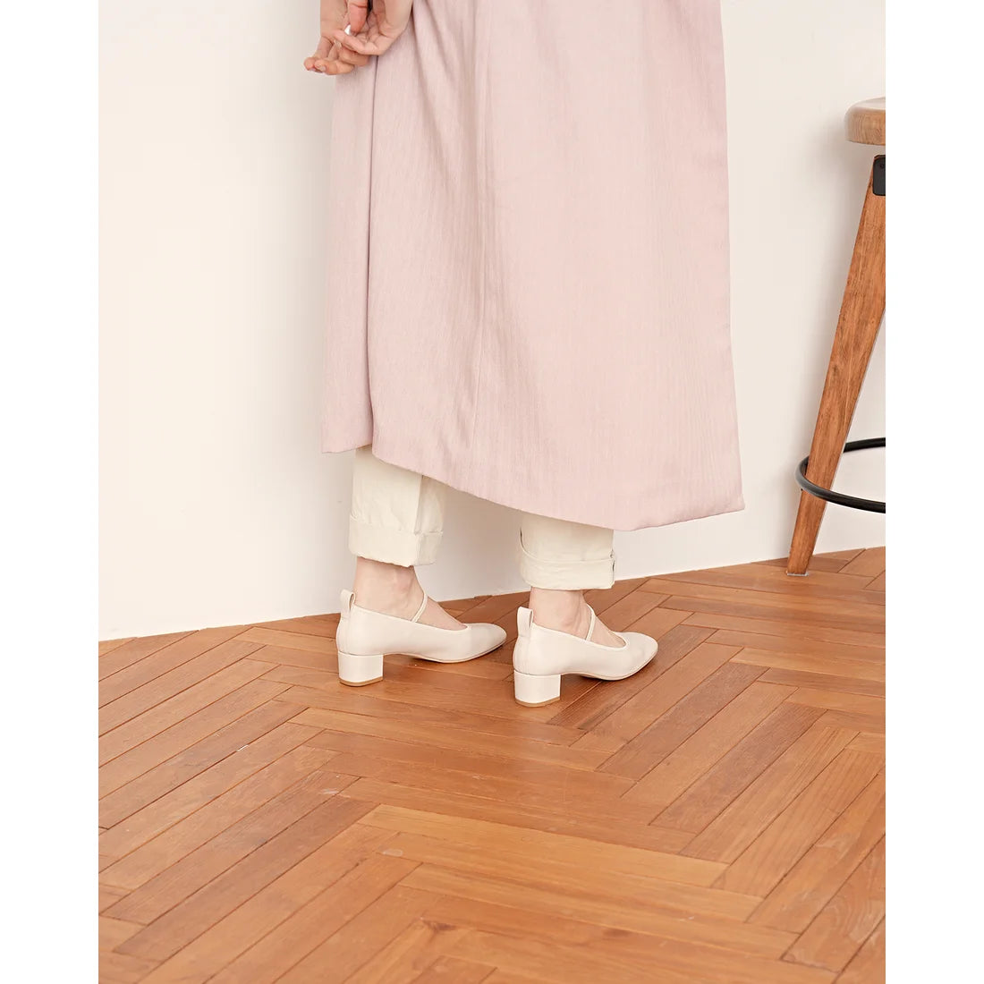 日本製 Emma Francis 鬆緊帶 4cm 高跟鞋 (象牙色光面) 4002b-P 177 IVR