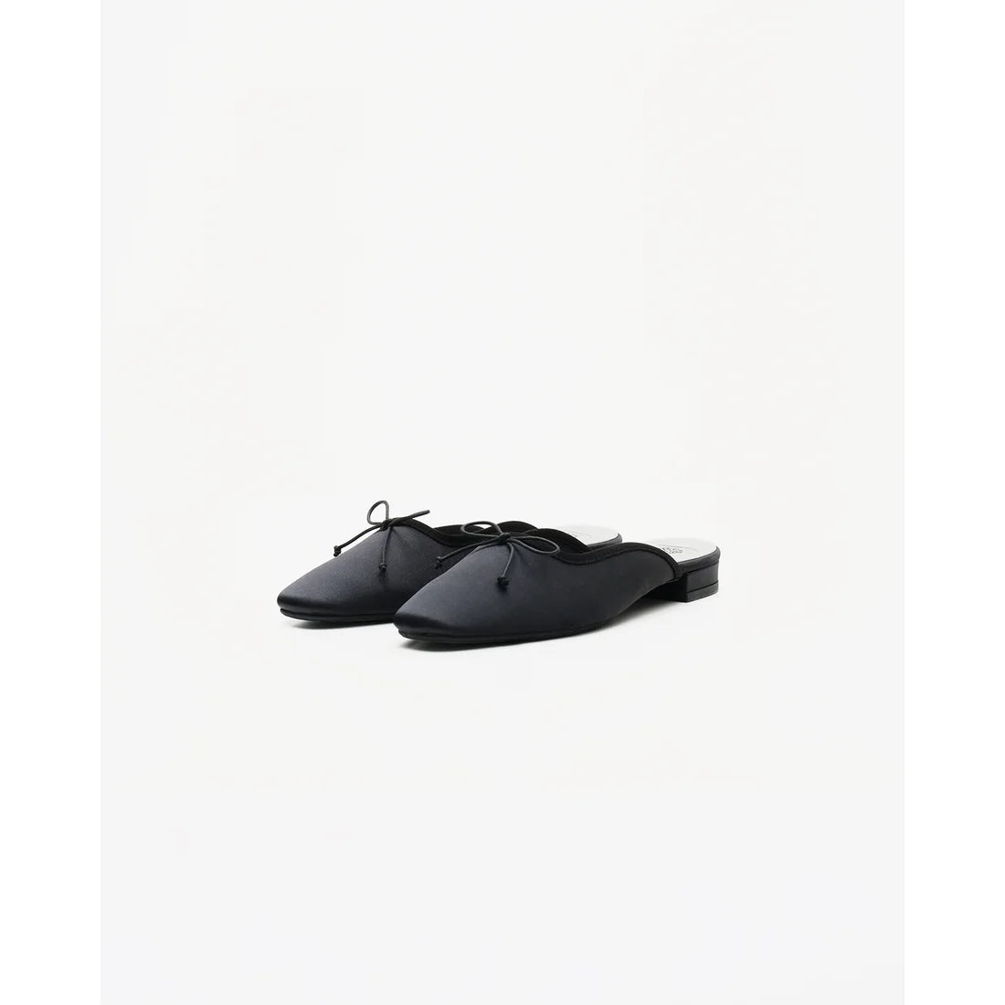 日本製 Emma Francis 緞面平底芭蕾穆勒鞋 (黑色) 05f-ST 101 BLK