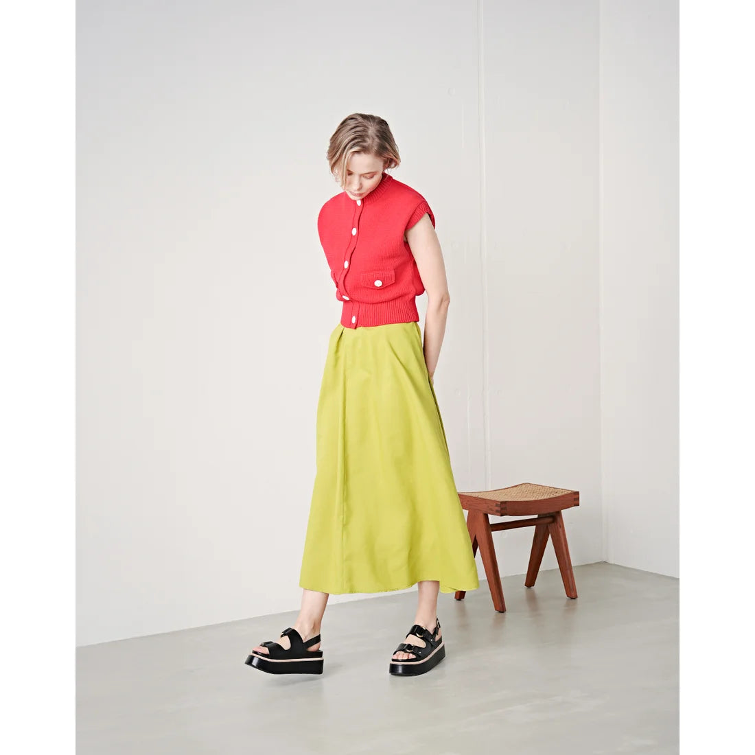日本製 Emma Francis 厚底光面環扣涼鞋 (黑色) 1034b P101 BLK