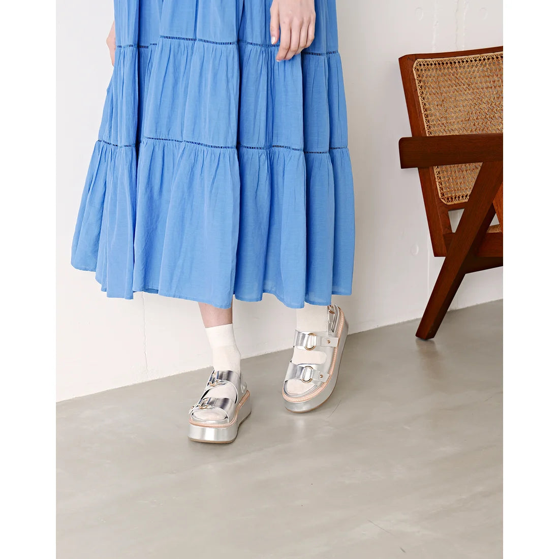 日本製 Emma Francis 厚底光面環扣涼鞋 (銀色) 1034b M162 SLV