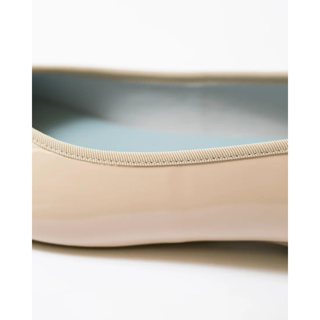 日本製 Emma Francis 圓頭平底芭蕾舞晴雨鞋 (02a-E 108) (Beige Enamel)(ベージュ エナメル)