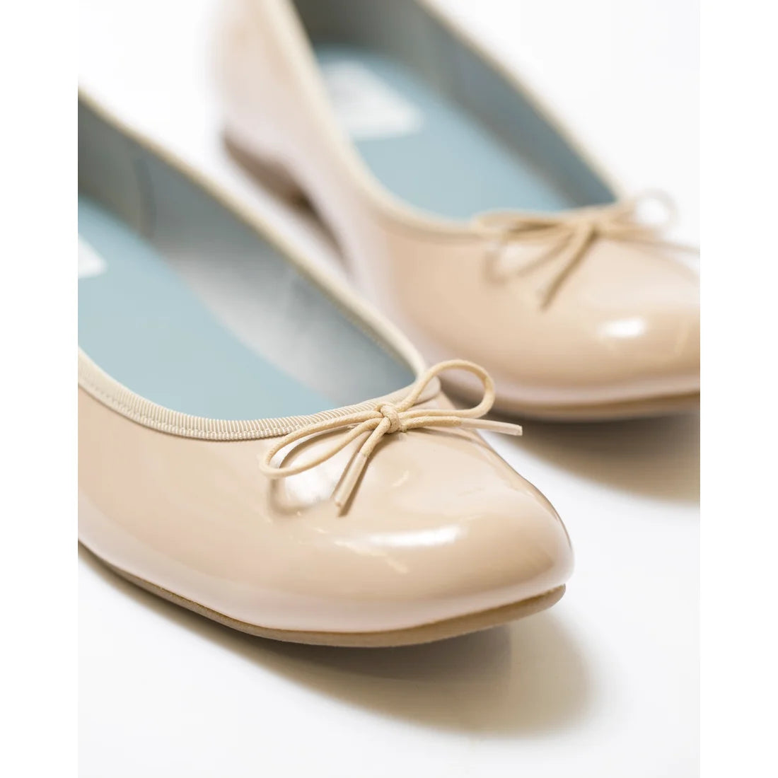 日本製 Emma Francis 圓頭平底芭蕾舞晴雨鞋 (02a-E 108) (Beige Enamel)(ベージュ エナメル)