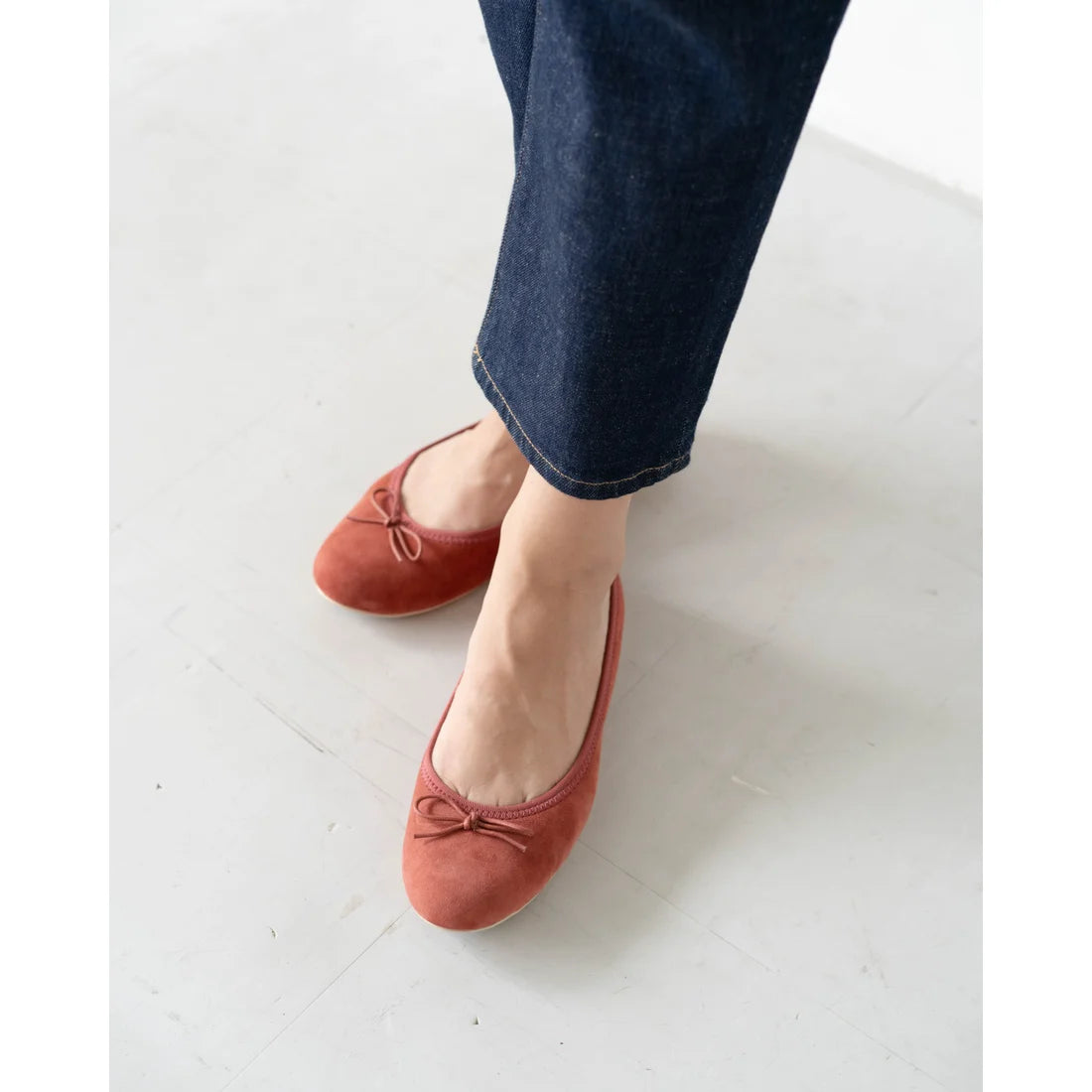 日本製【珍珠色調防水】Emma Francis 真皮 圓頭平底芭蕾舞鞋(02b-L S129)(orange leather suede)(オレンジ レザースエード)