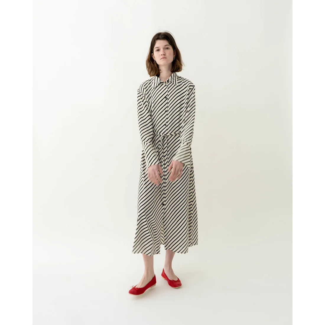 日本製【珍珠色調防水】Emma Francis 真皮 圓頭平底芭蕾舞鞋(02b-L S135)(Red leather suede)(レッド レザースエード)