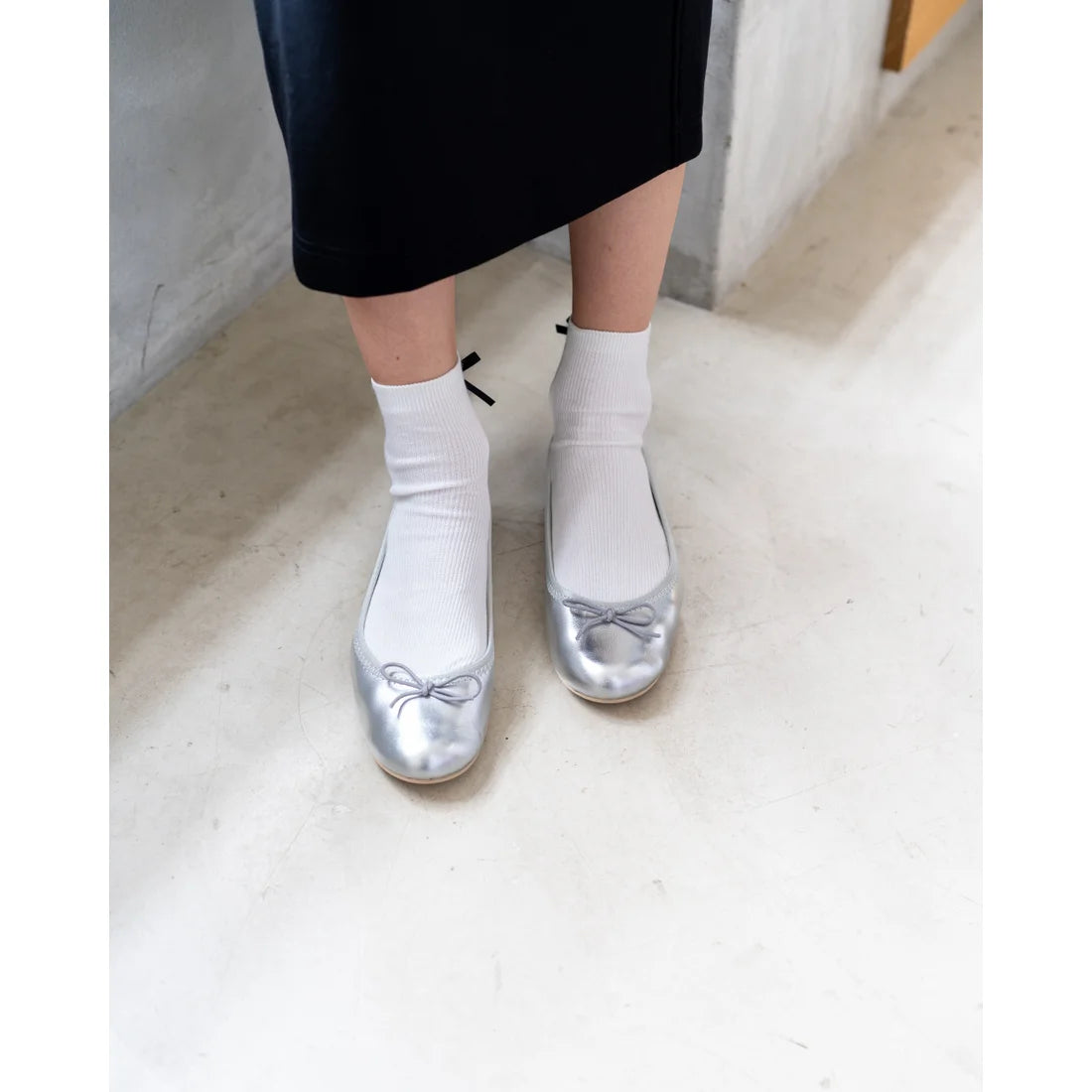 日本製【珍珠色調防水】Emma Francis 真皮 圓頭平底芭蕾舞鞋(02b-L M162)(Silver leather suede)(シルバー レザースエード)