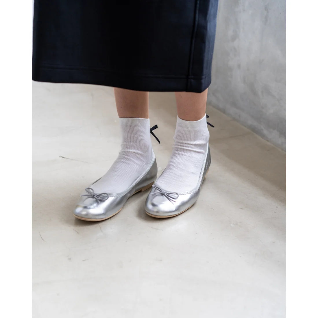 日本製【珍珠色調防水】Emma Francis 真皮 圓頭平底芭蕾舞鞋(02b-L M162)(Silver leather suede)(シルバー レザースエード)