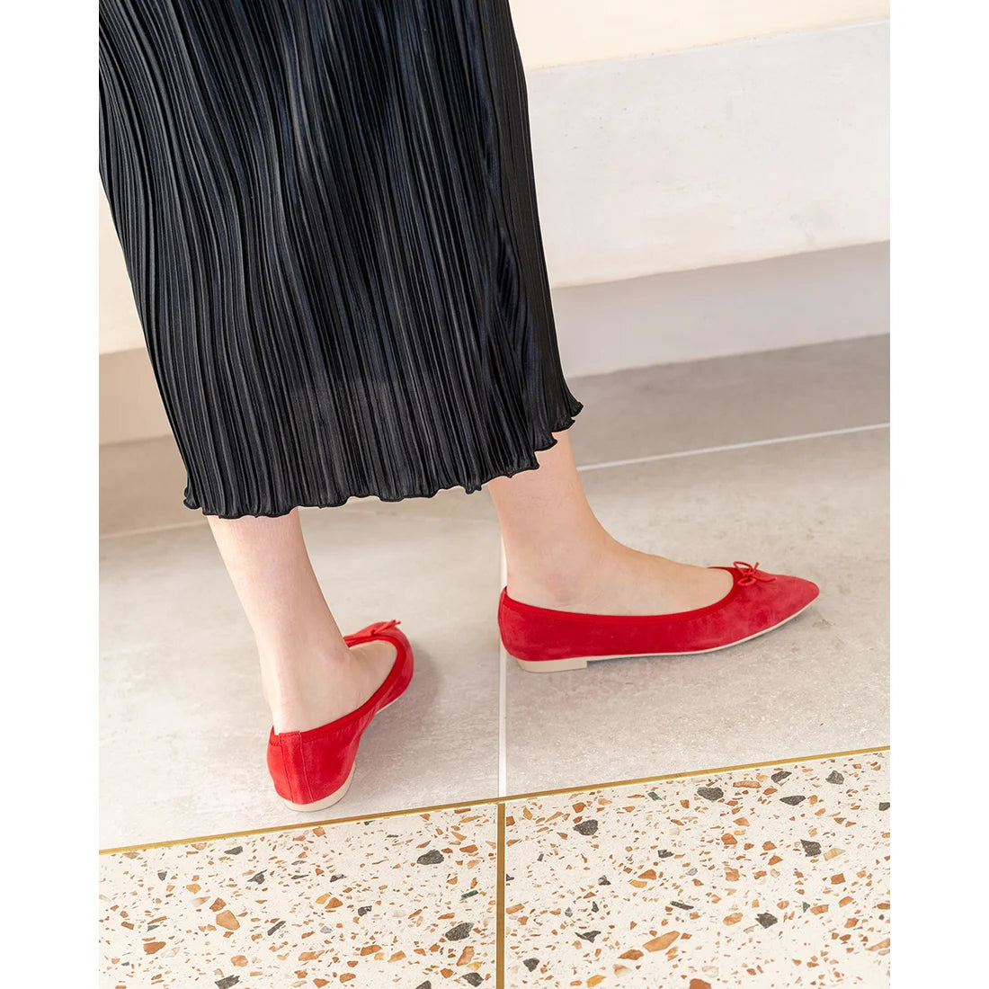 日本製【珍珠色調防水】Emma Francis尖頭平底芭蕾舞鞋 (01b-L S135) (Red leather suede)(レッド レザースエード)