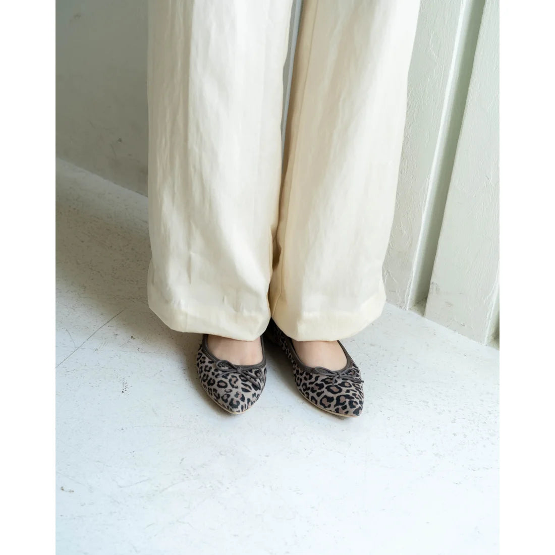 日本製【珍珠色調防水】Emma Francis 真皮尖頭平底芭蕾舞鞋(01b-L S334)(Leopard print leather suede)(レオパード柄 レザースエード)