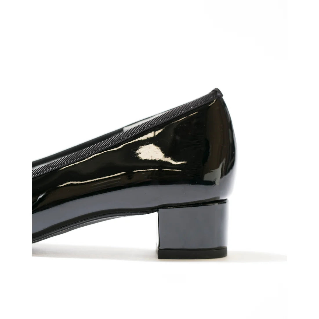 日本製【相容雨天】Emma Francis 圓頭3cm跟芭蕾舞鞋(3001a-E 101)(Black enamel)(ブラック エナメル)