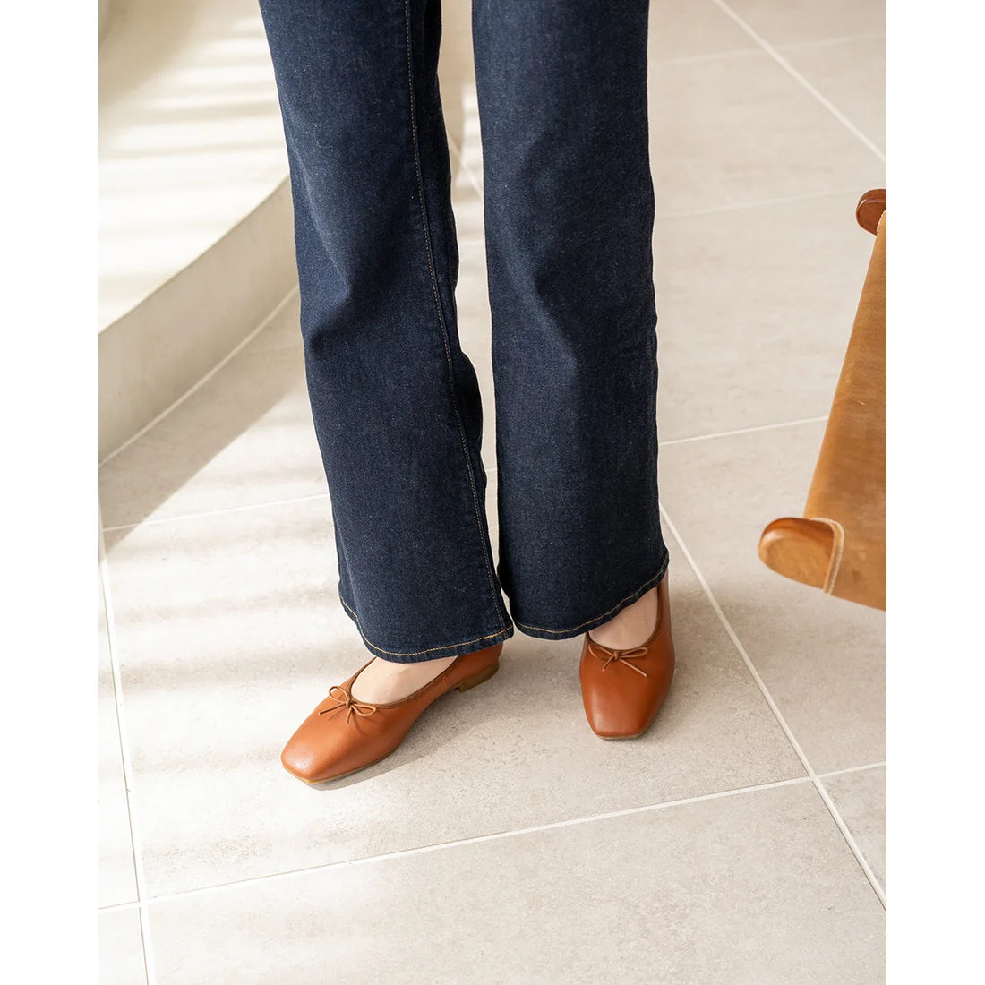 日本製【蘋果皮】【防水】 Emma Francis方頭平底芭蕾舞鞋(03b-AP 186)(Camel Apple Leather Smooth)(キャメル アップルレザースムース)