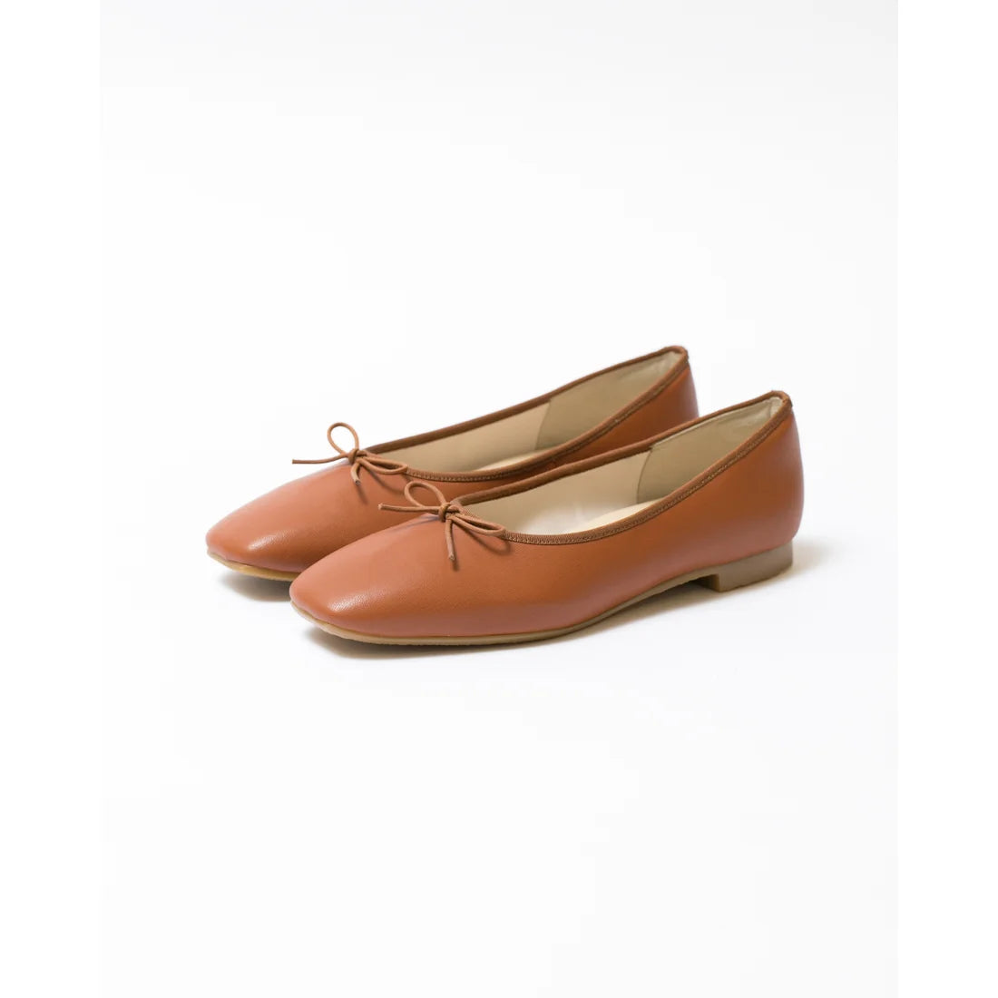 日本製【蘋果皮】【防水】 Emma Francis方頭平底芭蕾舞鞋(03b-AP 186)(Camel Apple Leather Smooth)(キャメル アップルレザースムース)