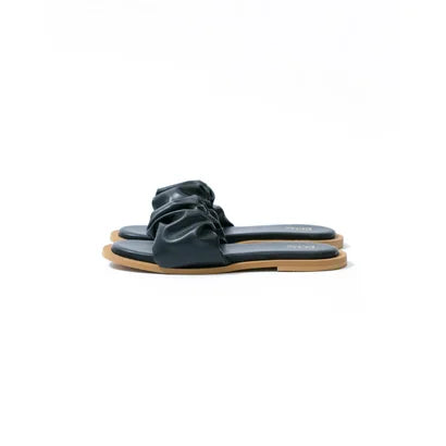 日本製【蘋果皮】【防水】Emma Francis 褶皺厚軟墊鞋墊平底涼鞋 ( 1032a-AP 101 )(Black apple leather)(ブラック アップルレザー)