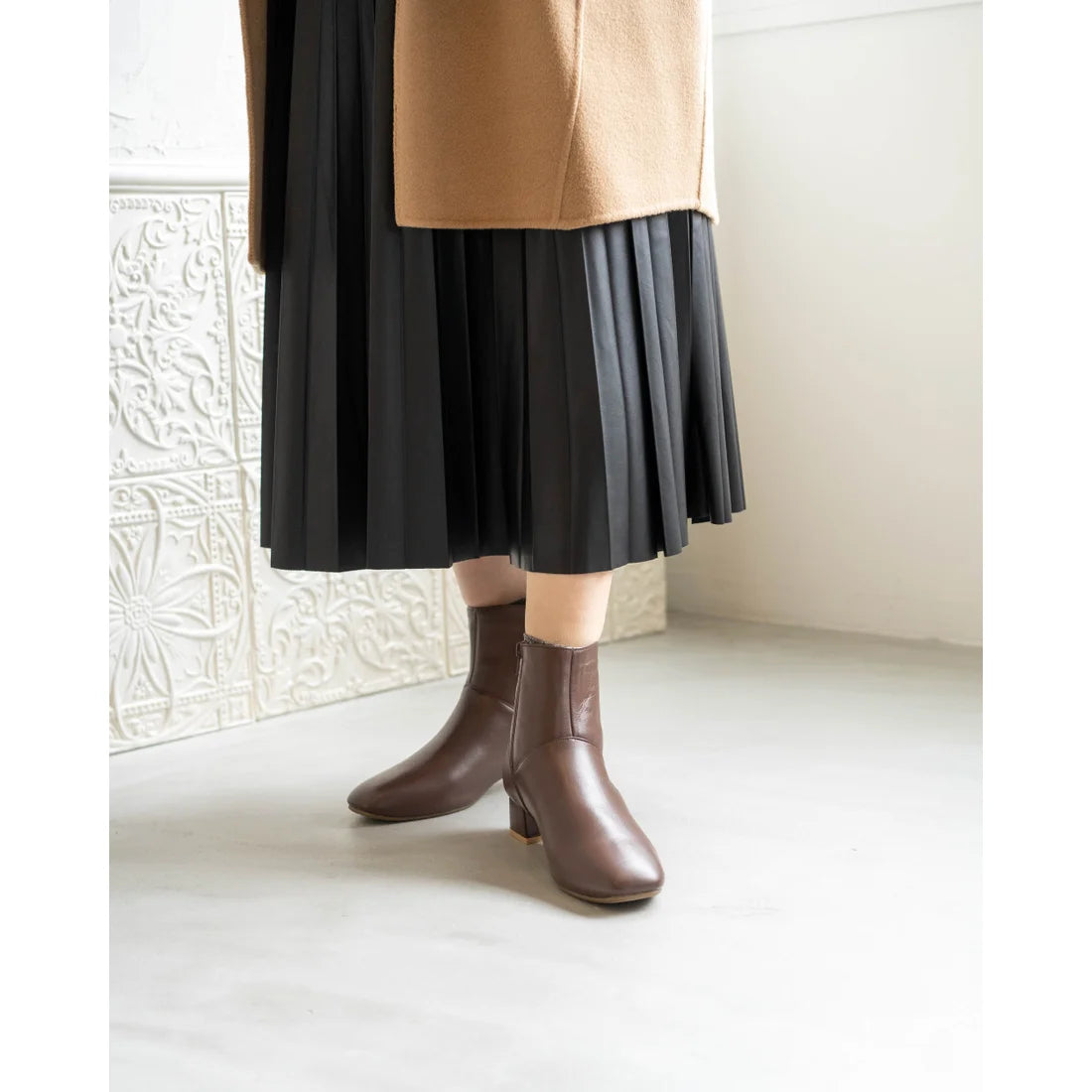日本製【防水】Emma Francis 4cm素面高跟短靴 (9009a-L 105)(Brown leather)(ブラウン レザー)