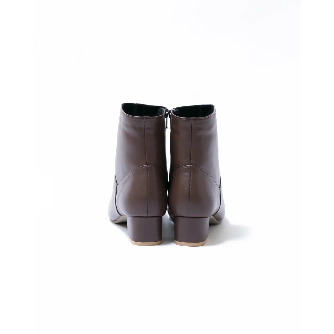 日本製【防水】Emma Francis 4cm素面高跟短靴 (9009a-L 105)(Brown leather)(ブラウン レザー)