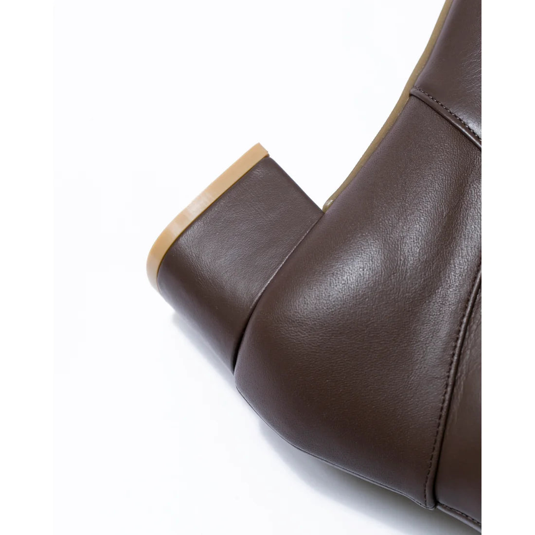日本製【防水】Emma Francis 4cm素面高跟短靴 (9009a-L 105)(Brown leather)(ブラウン レザー)