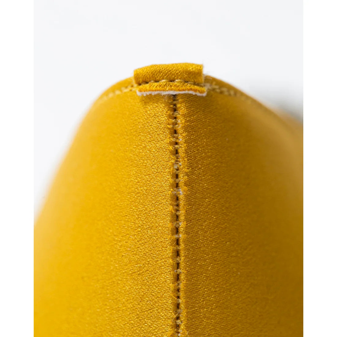 日本製預訂3星期 Emma Francis 平底珠寶搭扣高跟鞋(01t-ST 132)(Mustard satin)(マスタード サテン)