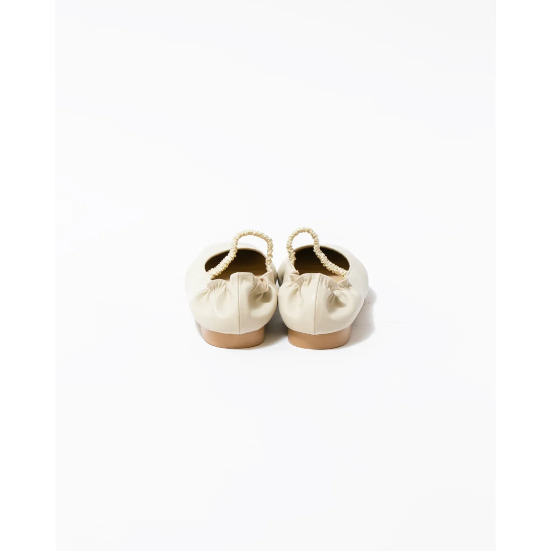 日本製預訂3星期【蘋果皮】【防水】Emma Francis 褶皺腰帶平底鞋 (03j-AP 177)(Ivory Apple Leather)(アイボリー アップルレザー)
