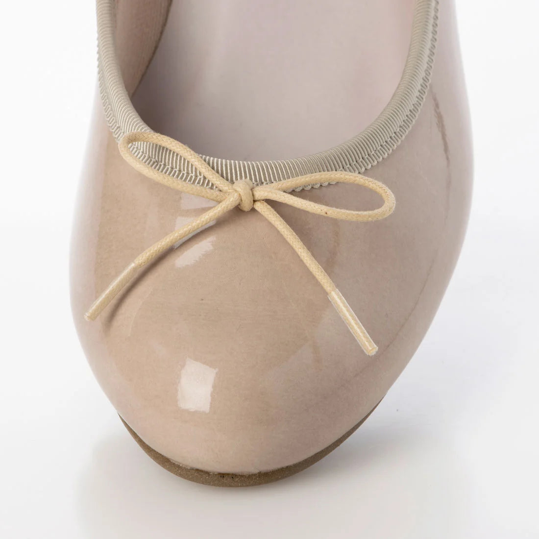 日本製 Launa lea 3cm踭蝴蝶結圓頭亮面芭蕾晴雨鞋( RB5401A ) (杏色/ Beige E)