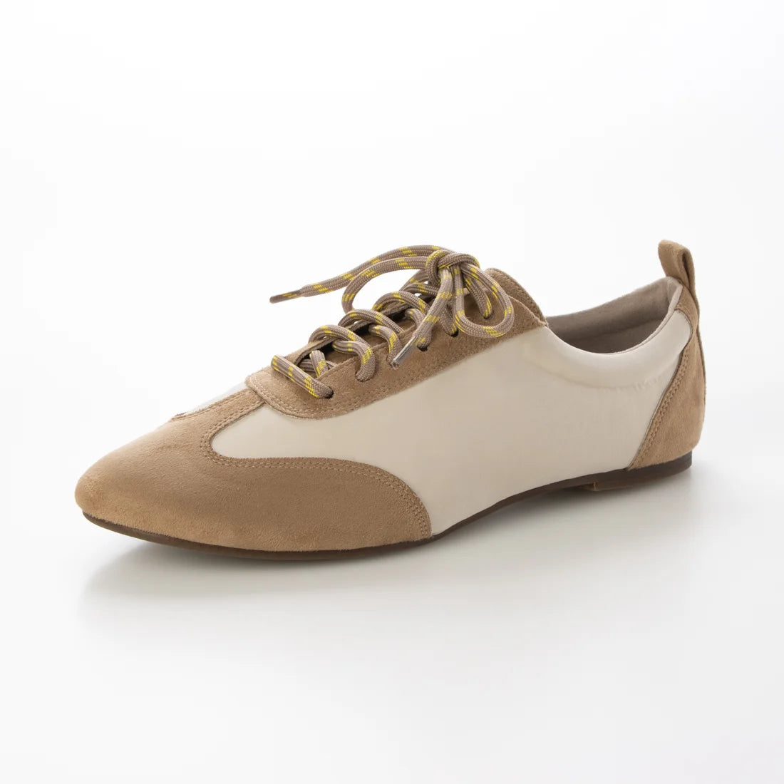 【新品預訂】日本製 Lauf Oletta 雙色混搭鞋帶輕盈運動鞋(LP147 BEIGE-S/C) (杏色)