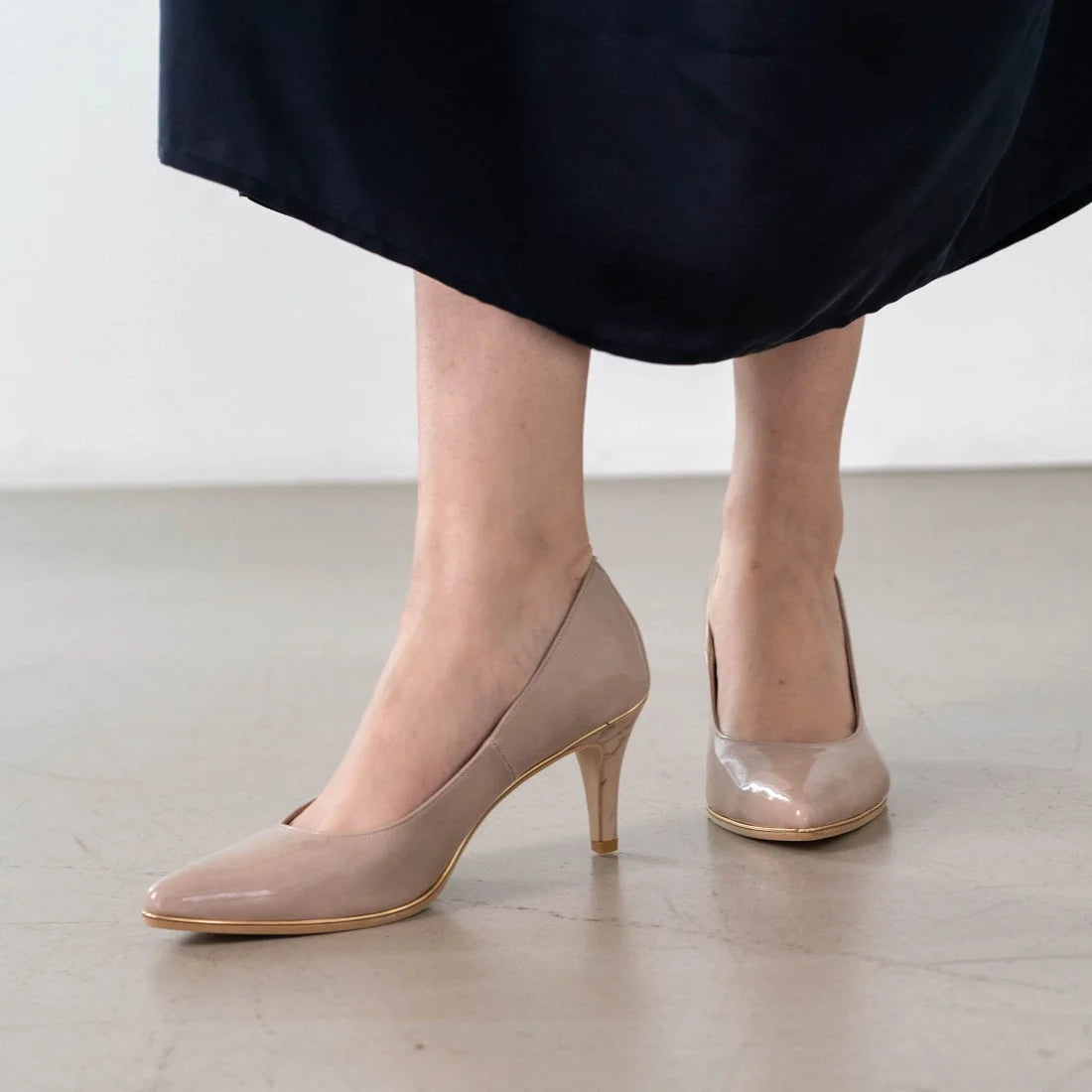 日本製 Launa Lea Rich 7cm Gold Line高跟鞋 (80001) (黑色 / Black)