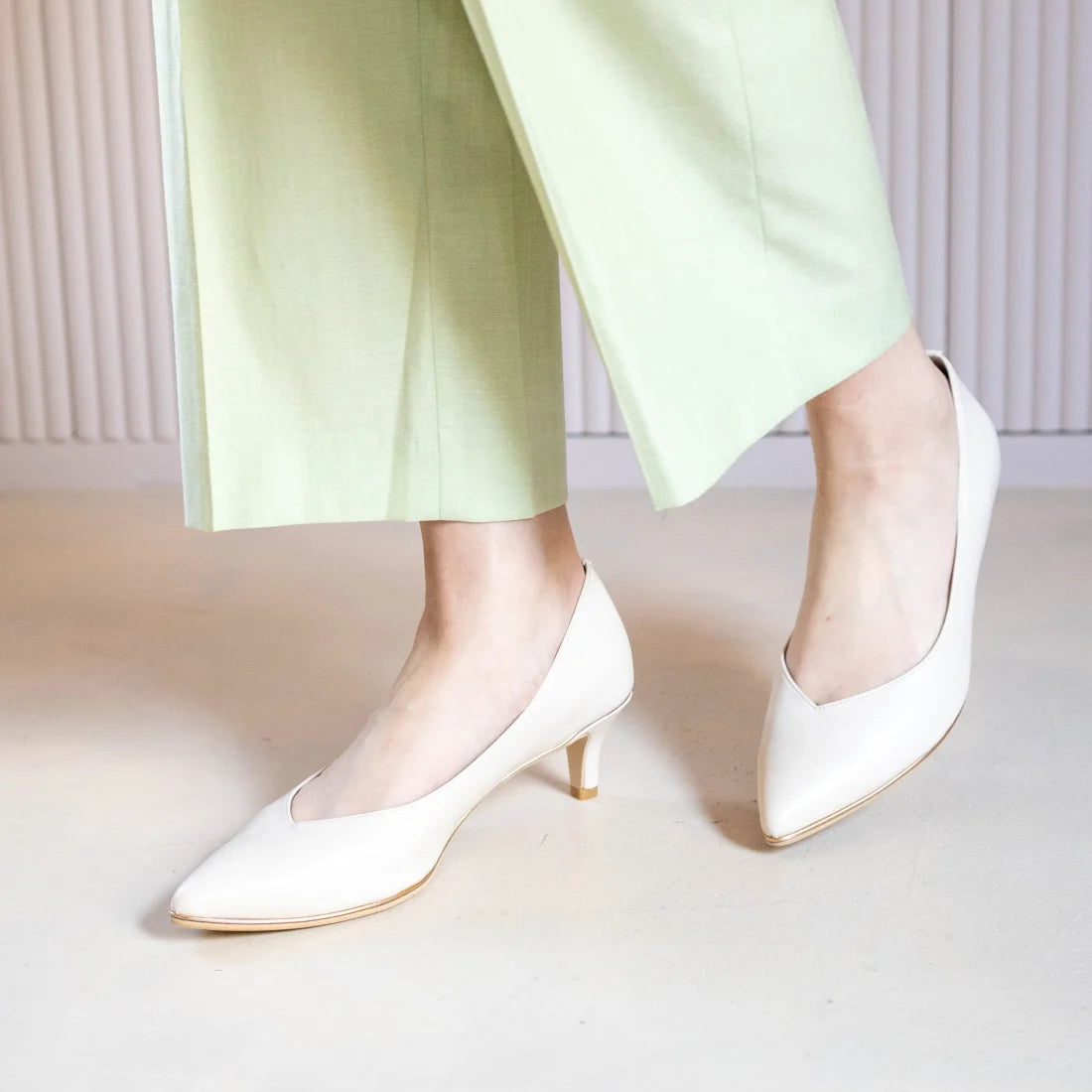 日本製 Launa Lea Rich 5cm Gold Line高跟鞋 (80009) (米灰色 E / Greige E)