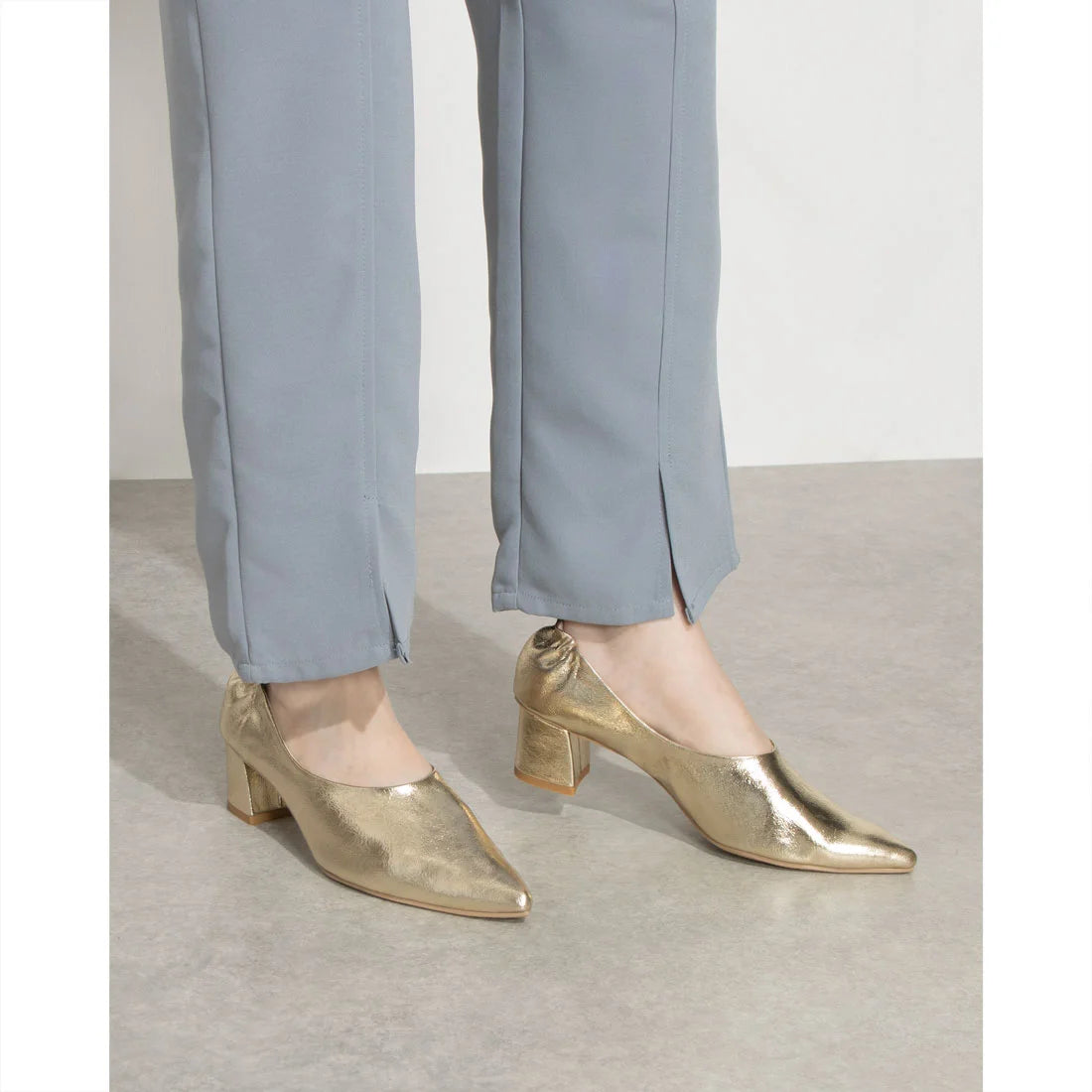 日本製Launa lea 尖頭粗跟淺口鞋 (540)(platinum)