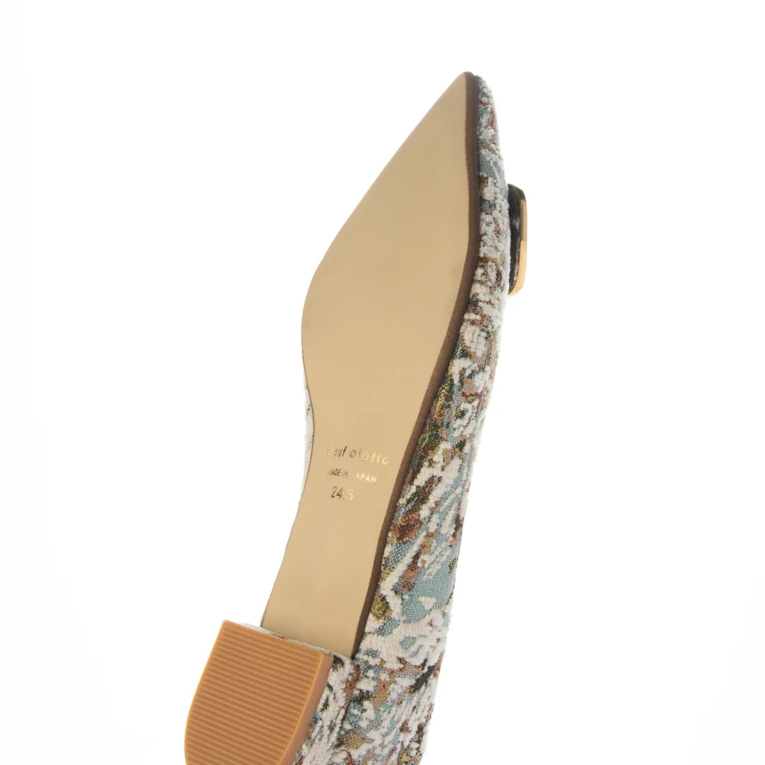 【新品預訂】日本製 Lauf Oletta 絨毛尖頭金扣平底鞋 (LH127 Ivory-Z/C) (象牙色)