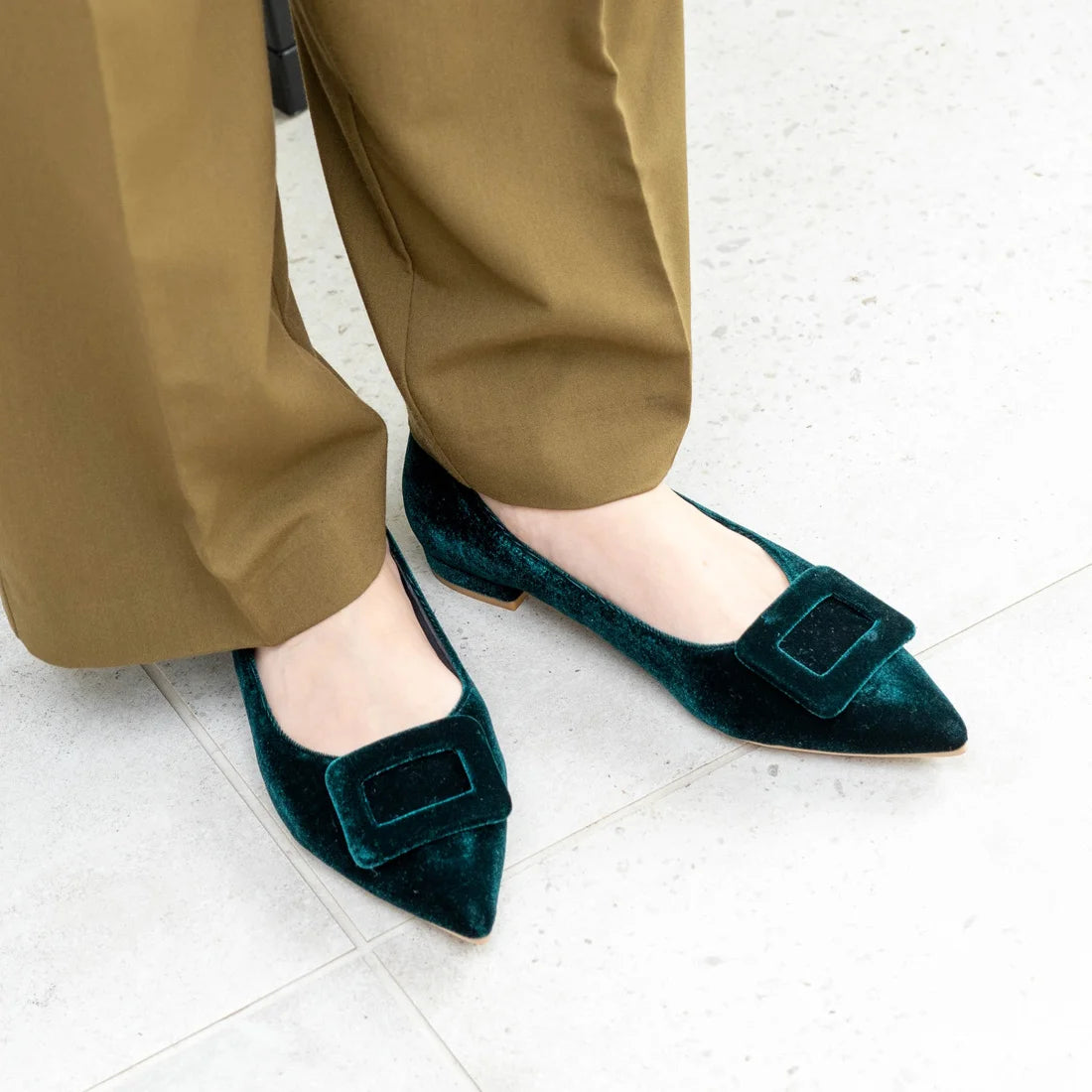 日本製 [23AW] Launa lea 帶扣尖頭高跟鞋 (0459A) (D Green Z)