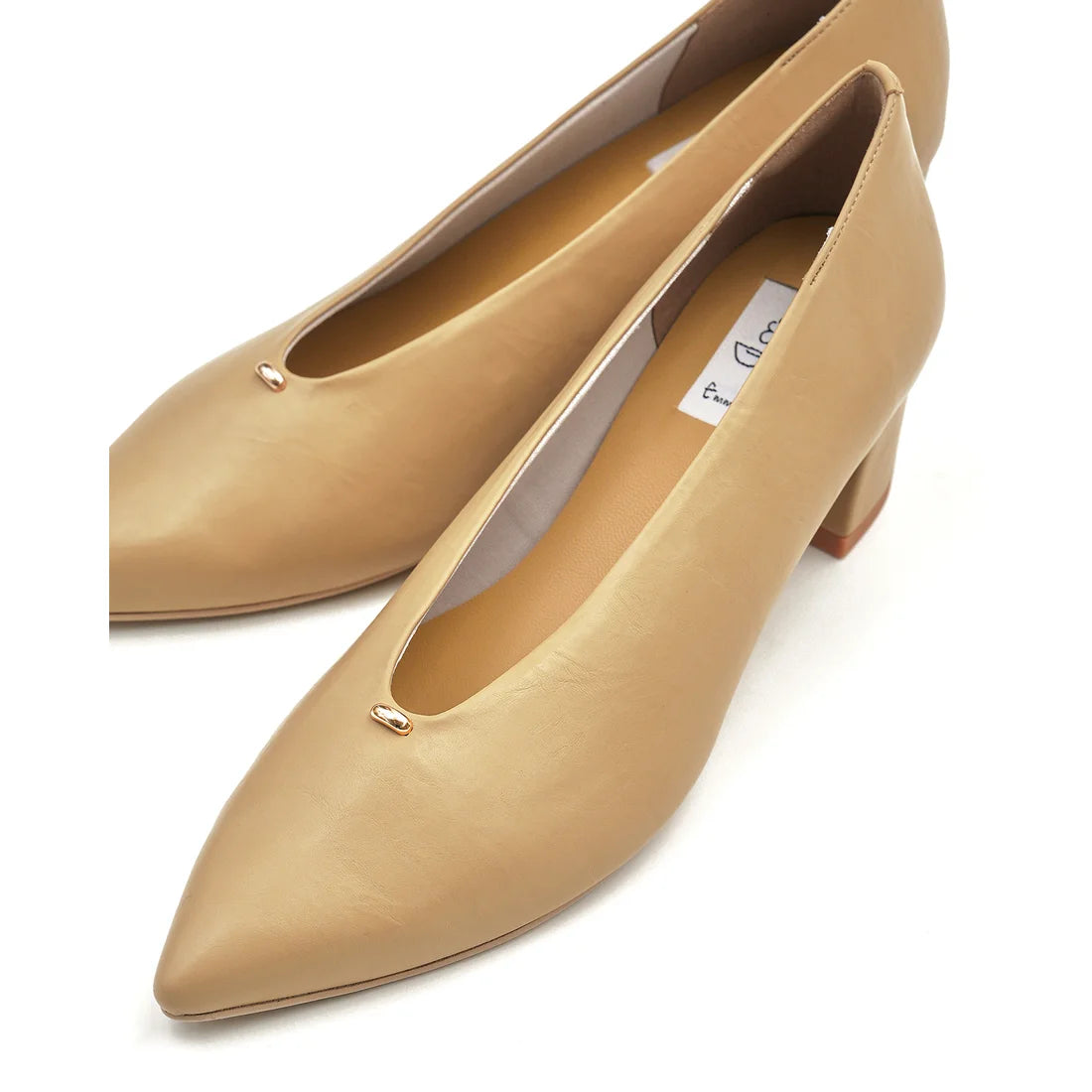 【新品預訂】日本製Emma Francis 4.5cm踭金色小配件柔軟高跟鞋 （杏色光滑）(4502a-P 108)