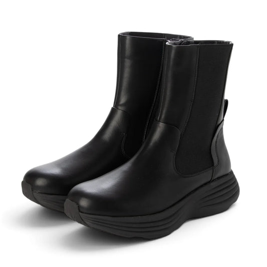 【新品預訂】日本 Lauf Oletta 4cm 輕質厚底側高短靴 (L156 Black)(黑色)
