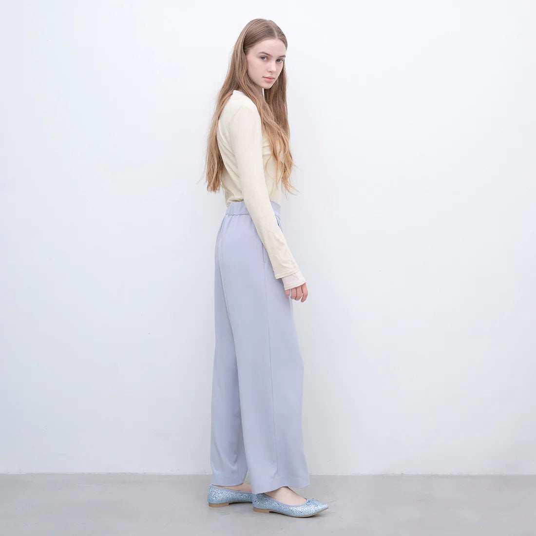 【新品預訂】日本製 Launa lea 閃耀亮片尖頭芭蕾鞋 ( B4601A ) (淺藍色 Z / L Blue Z )