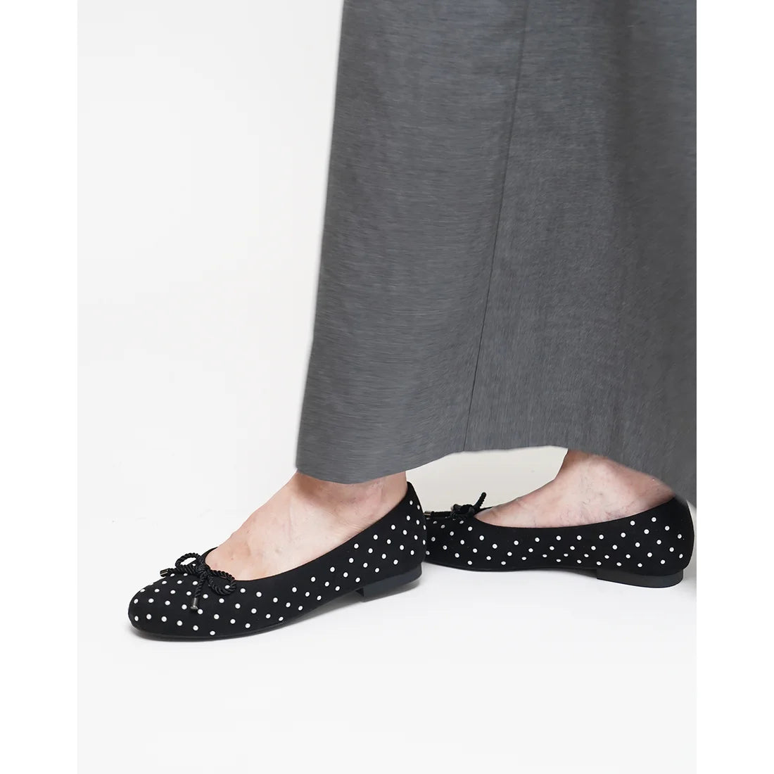 【新品預訂】日本製 Lauf Oletta  扭繩緞帶珍珠芭蕾鞋(L111 BLACK-S/C) (黑色)